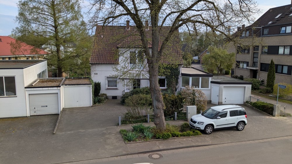Großzügiges Wohnhaus in familiärer Nachbarschaft in Bünde-Ennigloh - Zweifamilienhaus Bünde Ennigloh | Angebot:27097654